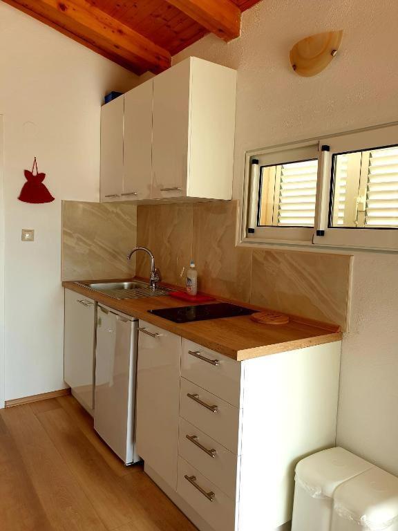 Apartments Hodanic Krk Town Luaran gambar