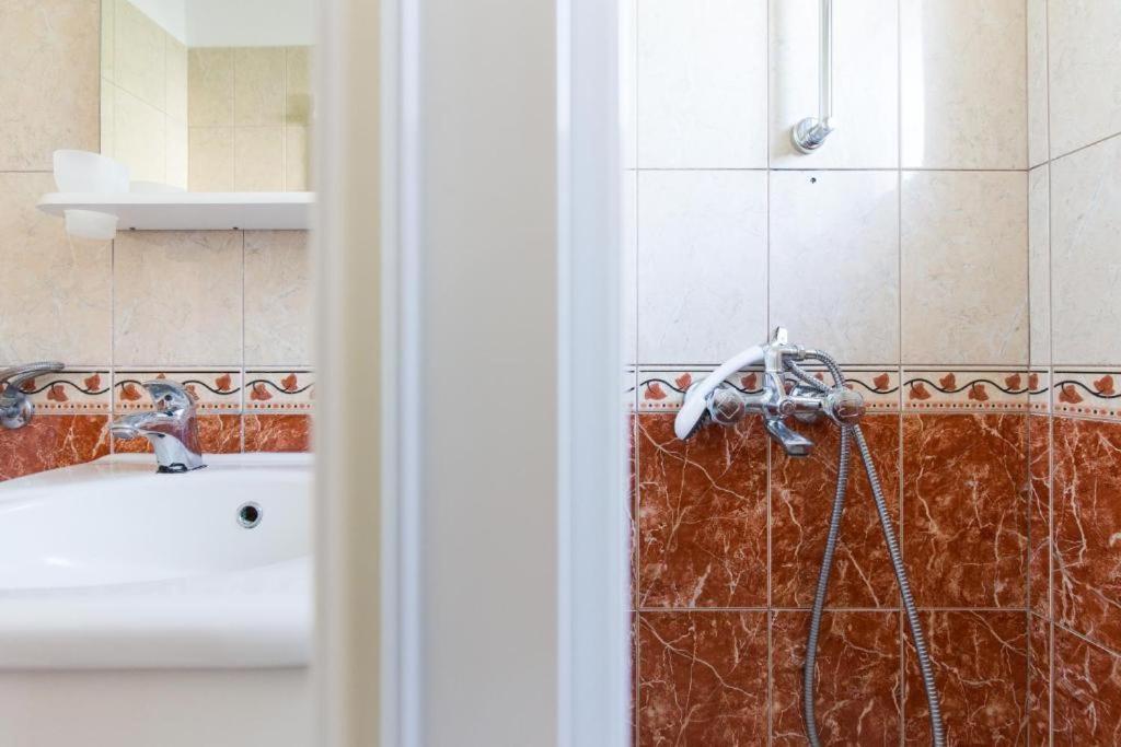 Apartments Hodanic Krk Town Luaran gambar