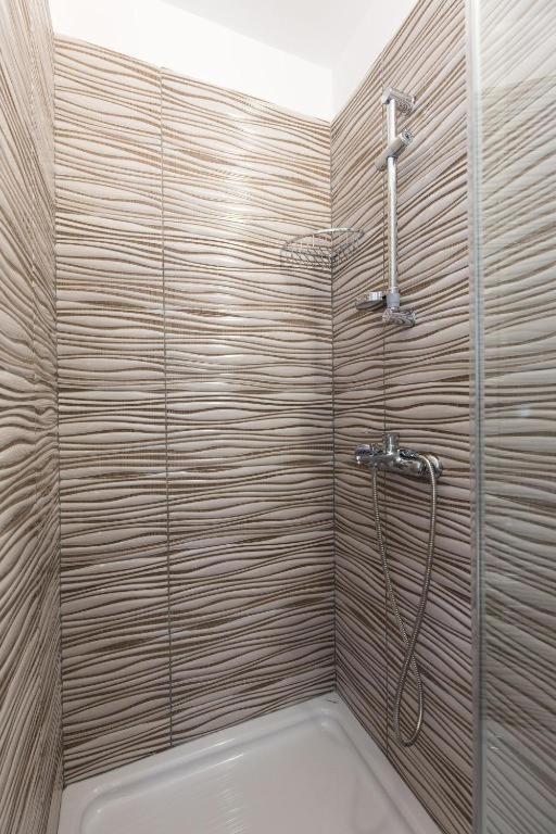 Apartments Hodanic Krk Town Luaran gambar